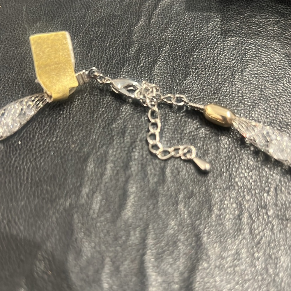 Crystal and Mesh Choker Necklacee - Picture 3 of 3